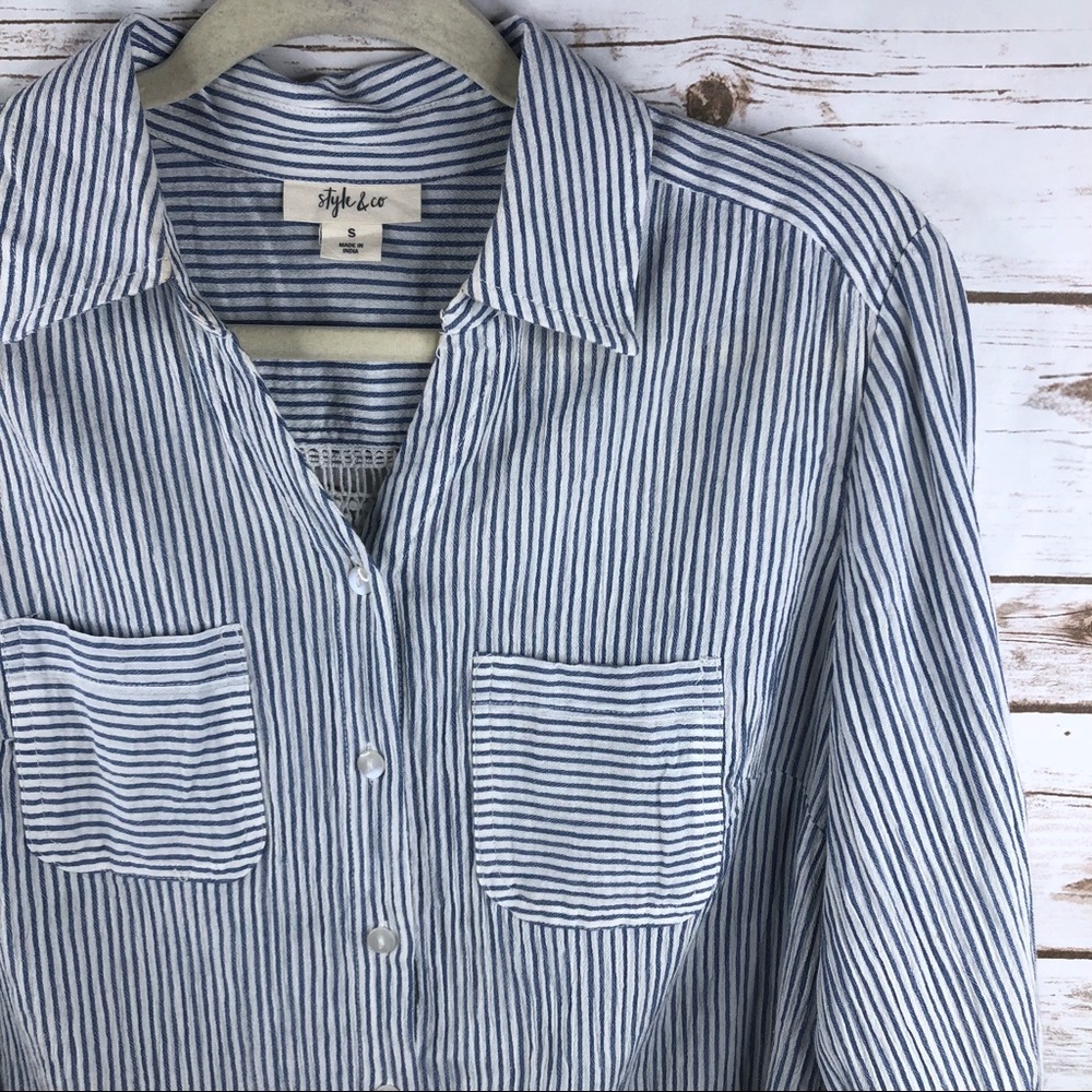 Style & Co stripe hi low crochet button back top - Picture 3 of 8